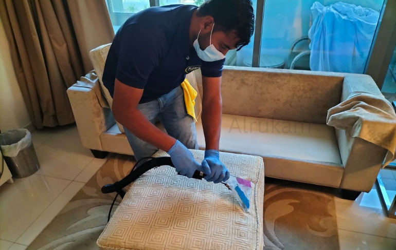 15 Sofa Cleaning Mistakes That Can Ruin Your Furniture