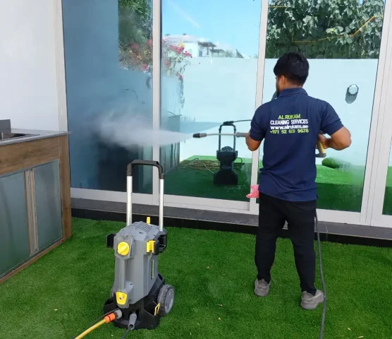 Facade Cleaning Services in Dubai